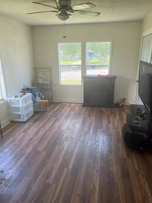 Pahokee, FL 33476,256 Banyan AVE