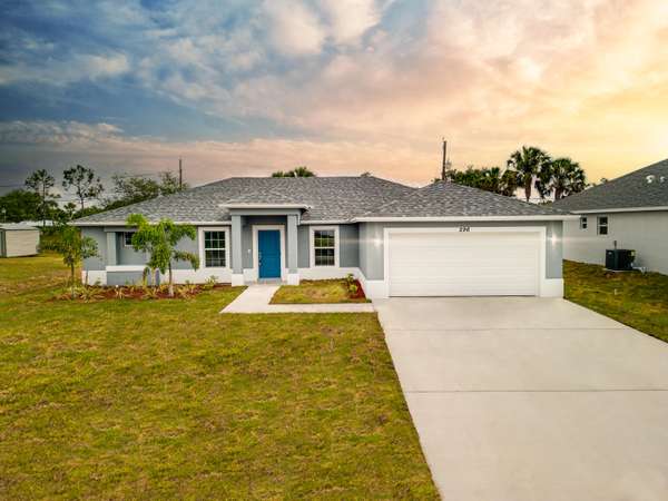 567 SW Nautical AVE, Port Saint Lucie, FL 34984