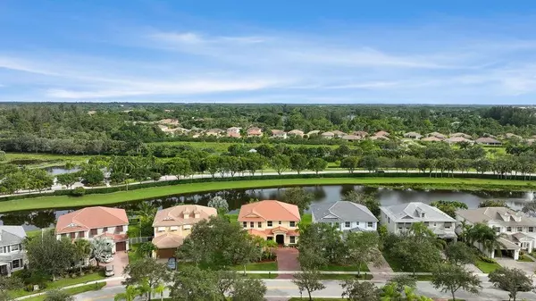 Royal Palm Beach, FL 33411,9326 Madewood CT