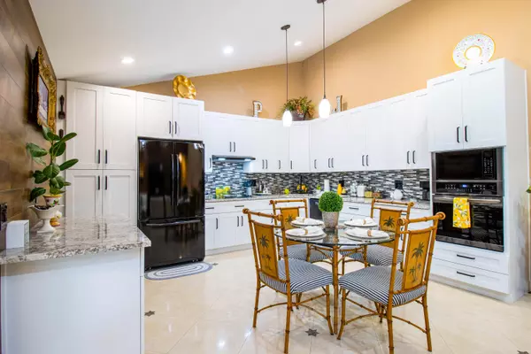 Boca Raton, FL 33496,9874 Boca Gardens TRL C