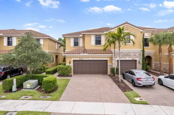 10384 Wellington Parc DR, Wellington, FL 33449