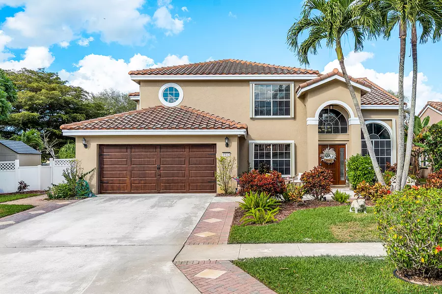 5512 Descartes CIR, Boynton Beach, FL 33472