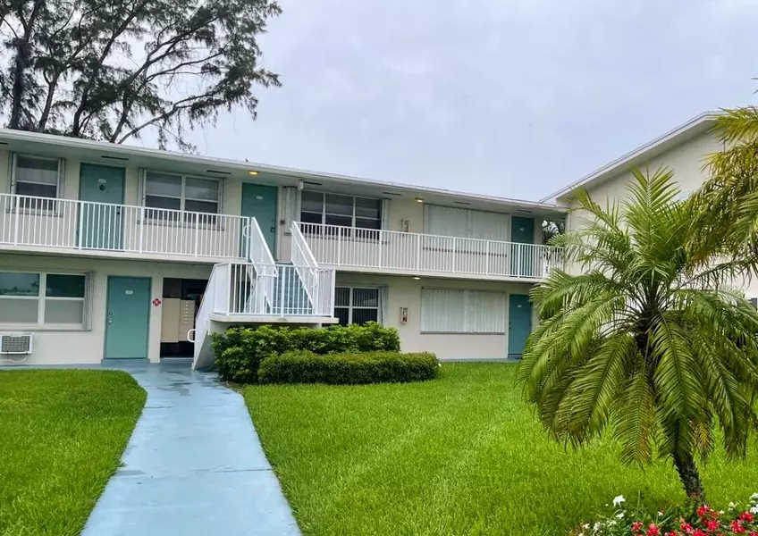 240 Horizons W 208, Boynton Beach, FL 33435