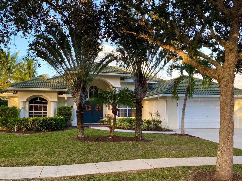 208 Cypress TRCE, Royal Palm Beach, FL 33411