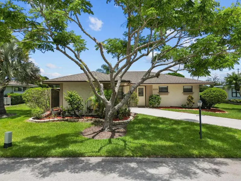 5205 SE Sea Island WAY, Stuart, FL 34997