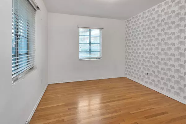 Lake Worth Beach, FL 33460,722 N L ST