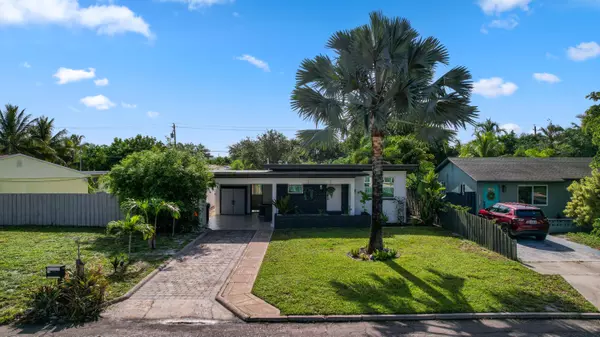 1520 N D ST,  Lake Worth Beach,  FL 33460