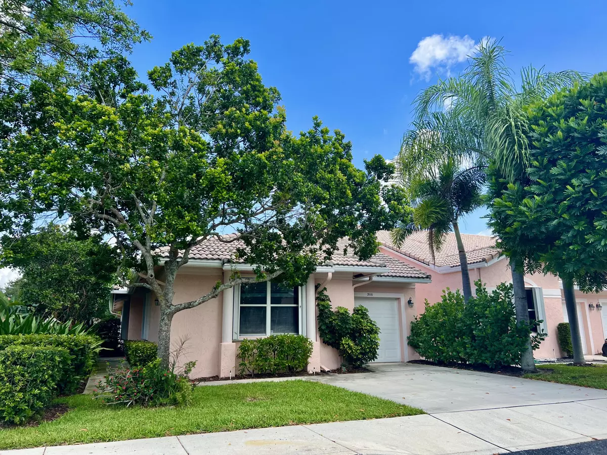 Delray Beach, FL 33445,300 Coral Trace CT