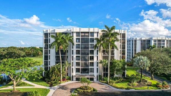 7754 Lakeside BLVD 424, Boca Raton, FL 33434