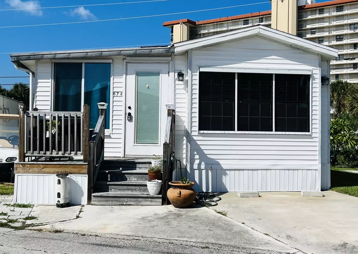 Jensen Beach, FL 34957,10725 S Ocean DR 474