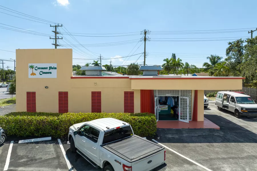 1714 N Dixie HWY, Lake Worth Beach, FL 33460