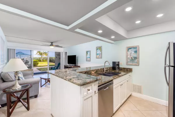 Jensen Beach, FL 34957,9800 S Ocean DR 106