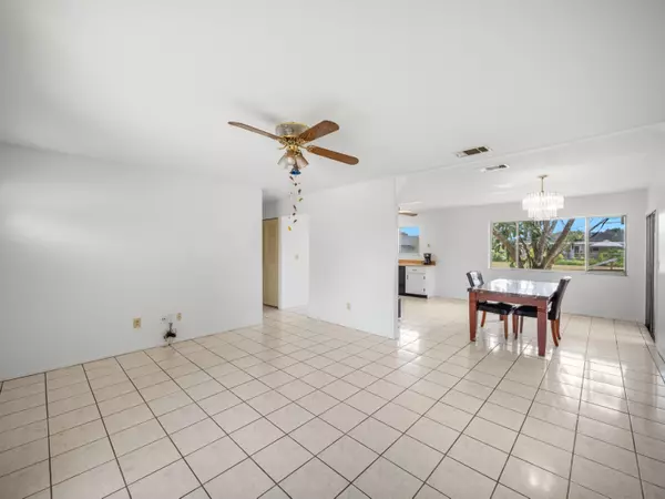 Port Saint Lucie, FL 34953,480 SW Eastport CIR