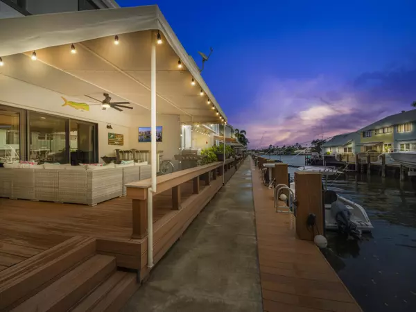 Boynton Beach, FL 33435,732 NE 12th TER 2