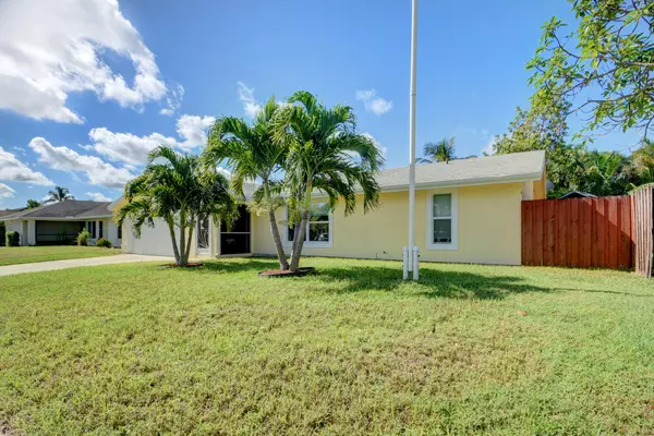 Lake Worth, FL 33463,5430 Fox Valley TRL