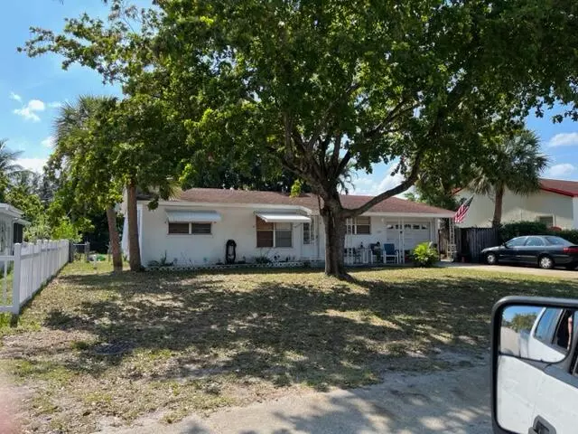 Palm Springs, FL 33461,3283 Sierra DR