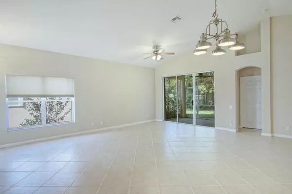 Port Saint Lucie, FL 34986,314 NW Alana AVE