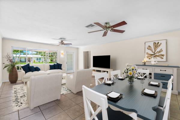 Delray Beach, FL 33444,112 Heather LN