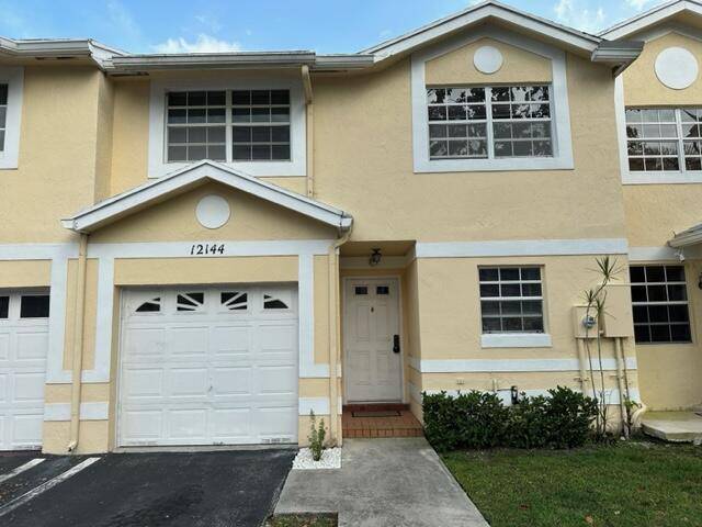 Cooper City, FL 33330,12144 SW SW 50th ST
