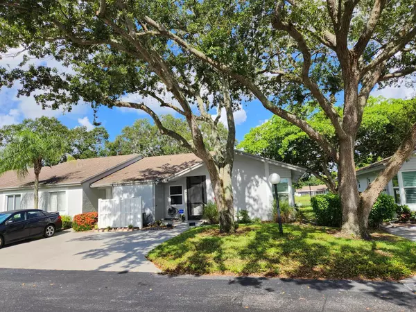 Boca Raton, FL 33496,18541 Cherborg DR D