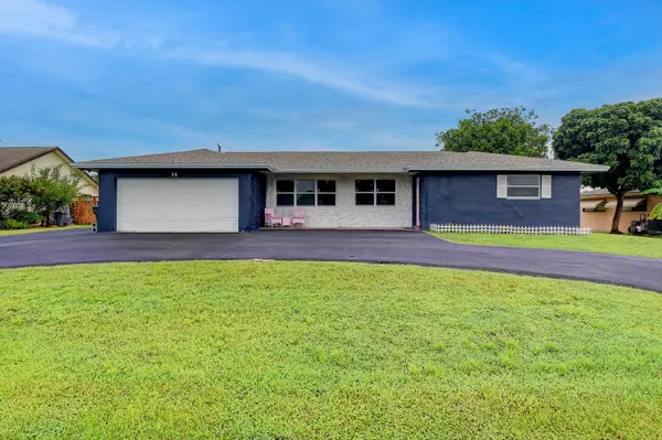 14 W Pine Tree AVE,  Lake Worth,  FL 33467