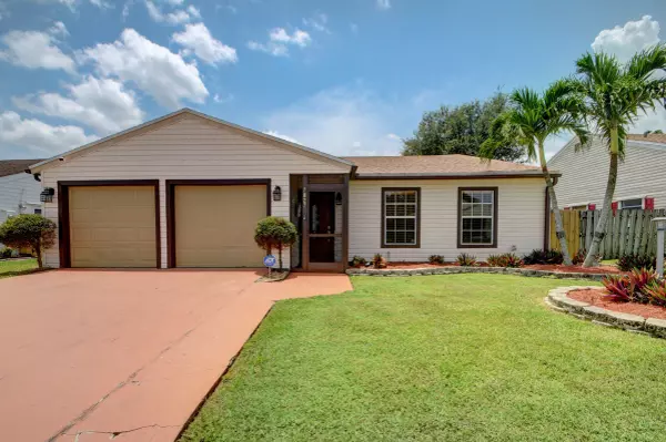 Lake Worth, FL 33467,7827 N Blairwood CIR