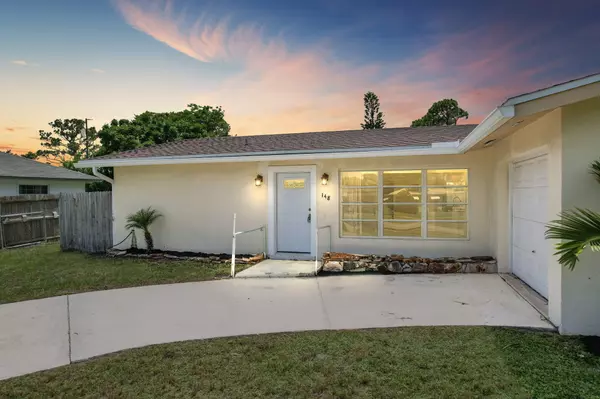 Port Saint Lucie, FL 34952,148 Riomar DR