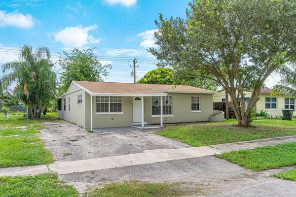 Greenacres, FL 33463,3720 S 55th AVE