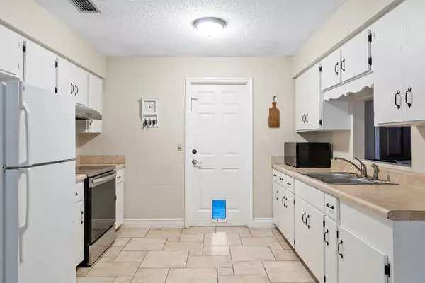 Vero Beach, FL 32966,1956 78th CT