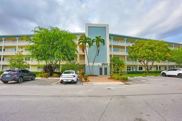 2501 Antigua TER F1,  Coconut Creek,  FL 33066