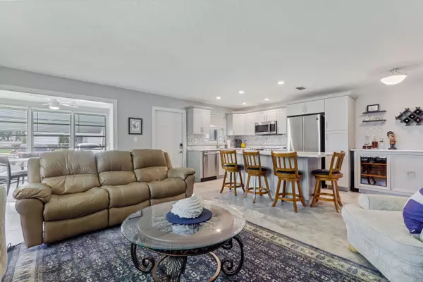 Boynton Beach, FL 33435,245 High Point CT D