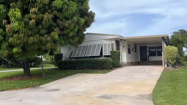 7761 SE Shenandoah DR, Hobe Sound, FL 33455