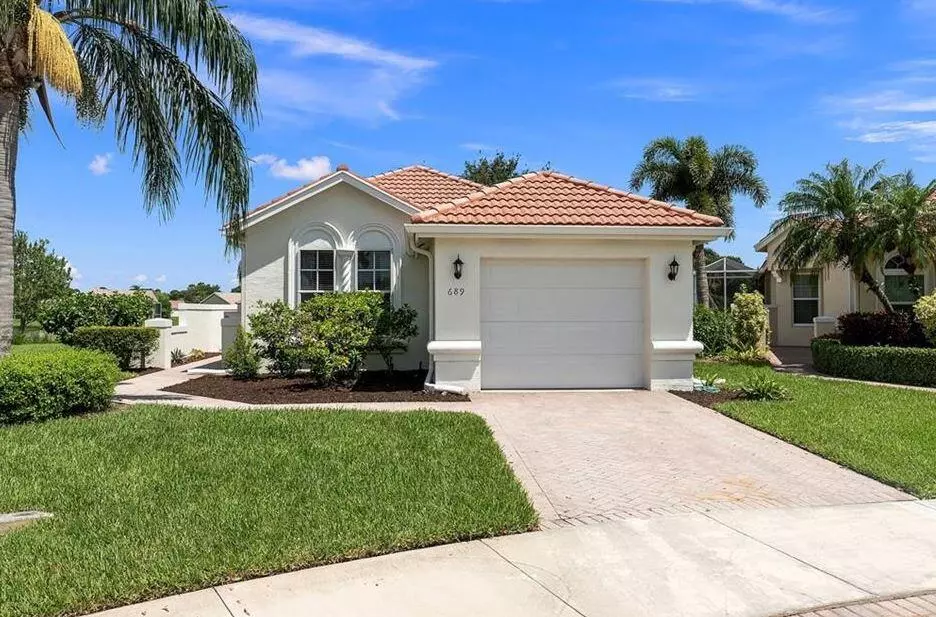 Port Saint Lucie, FL 34986,689 SW Treasure CV