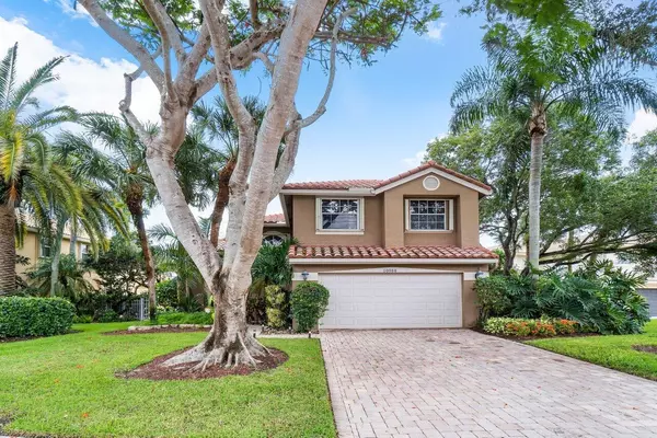 10366 Buena Ventura DR, Boca Raton, FL 33498