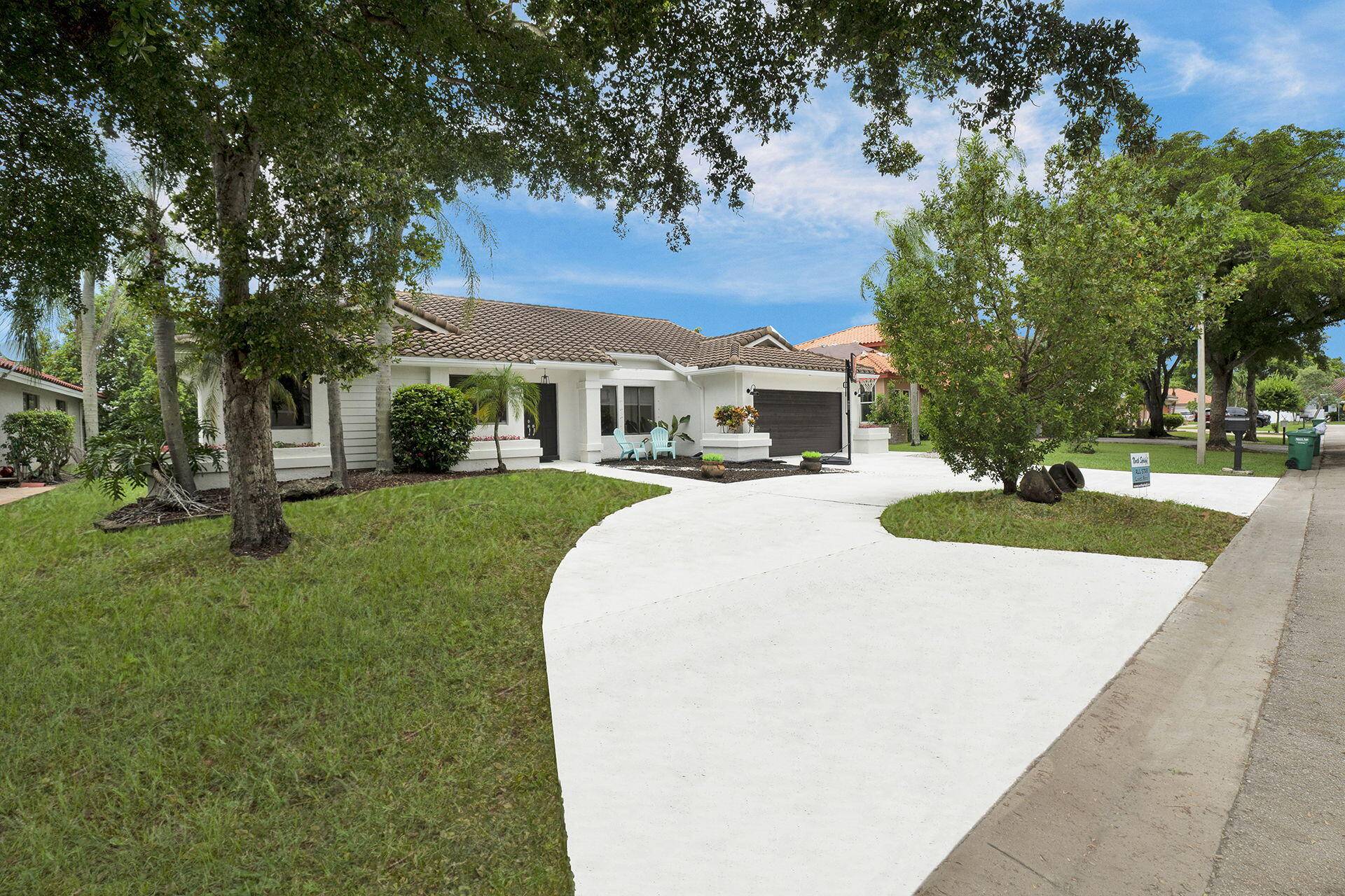 Coral Springs, FL 33067,4711 NW 60 LN