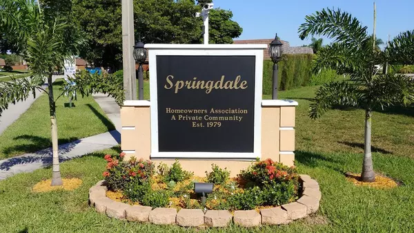 Palm Springs, FL 33461,112 Springdale CIR 11b