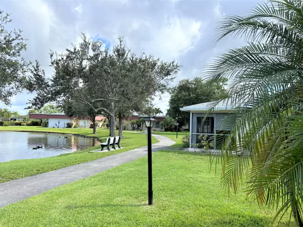 Lake Worth, FL 33467,543 Franconia CIR