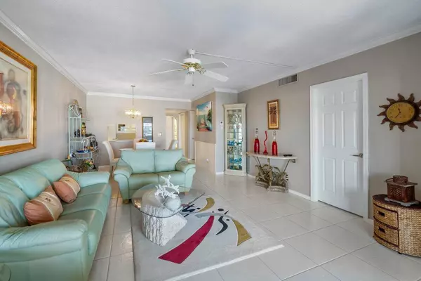 North Palm Beach, FL 33408,29 Yacht Club DR 304