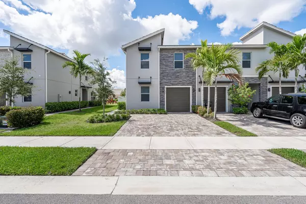 Lake Worth, FL 33467,8786 Via Mar Rosso