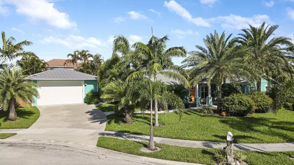 Tequesta, FL 33469,15 Chapel CIR