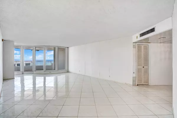 Pompano Beach, FL 33062,1340 S Ocean BLVD 1407