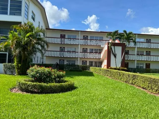 403 Brighton J 403, Boca Raton, FL 33434