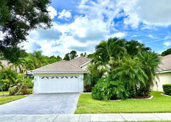 Port Saint Lucie, FL 34986,720 SW San Salvador CV