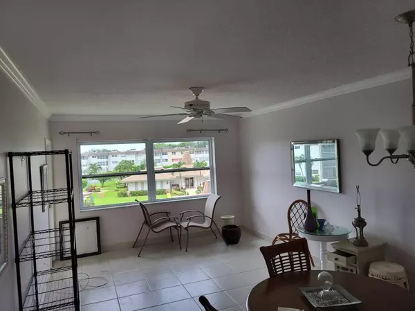 Lauderdale Lakes, FL 33319,4706 NW 36th ST 608