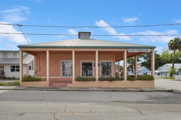 Stuart, FL 34994,315 SW Ocean BLVD