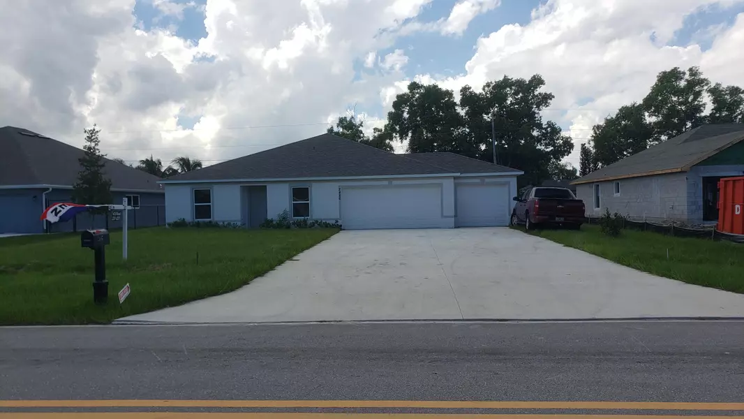 2486 SE Berkshire BLVD, Port Saint Lucie, FL 34952