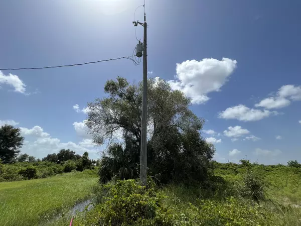 Okeechobee, FL 34972,18325 NW 278th ST