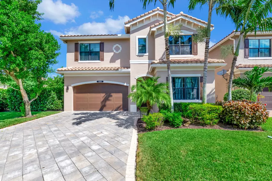 8099 Green Tourmaline TER, Delray Beach, FL 33446