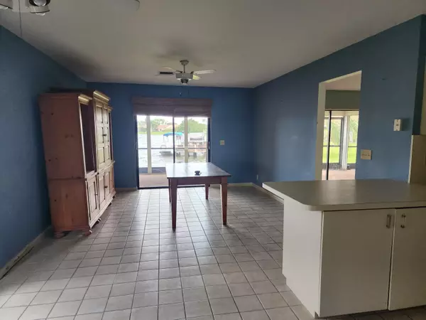 Lake Worth, FL 33467,8706 White Egret WAY