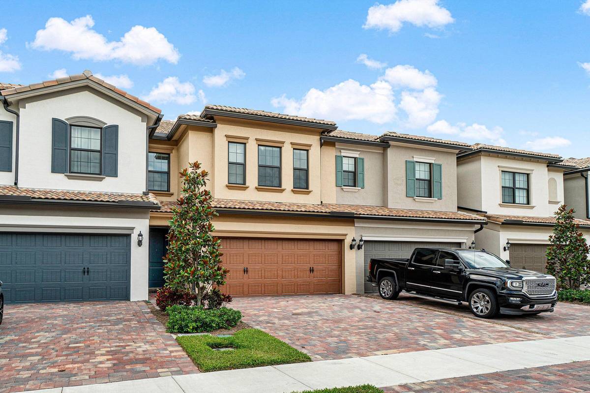 Lake Worth, FL 33467,8294 Cadre Noir RD